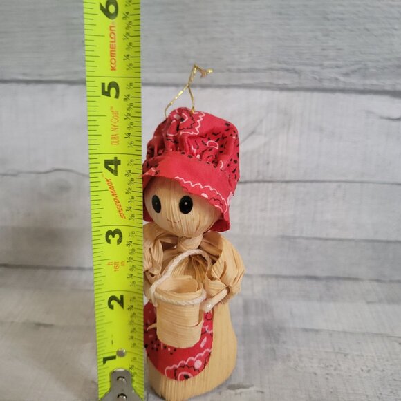 Set Of 3 Handmade Corn Husk Dolls With Red & Floral Accents - Picture 3 of 16